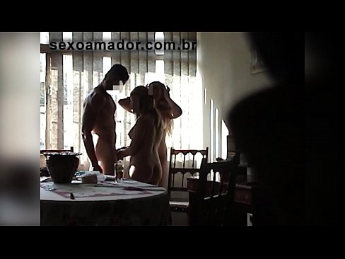 ❤️ Zanmi sèks envite yon nonm jeyan ak yon triyo avè l ' ❤️ Porno nan ht.niceporn-tv.ru ❤